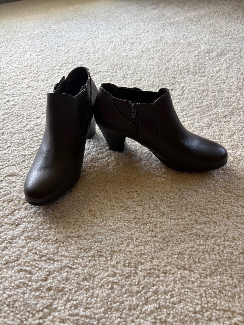 Croft & Barrow Size 8.5 Brown Ankle Booties NWOT